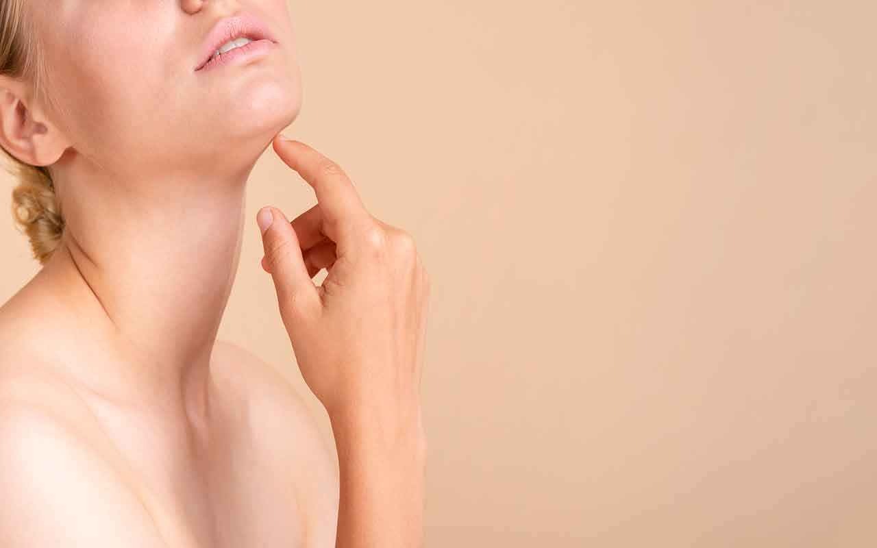 Synergie entre J-Plasma et liposuccion pour un remodelage complet du cou